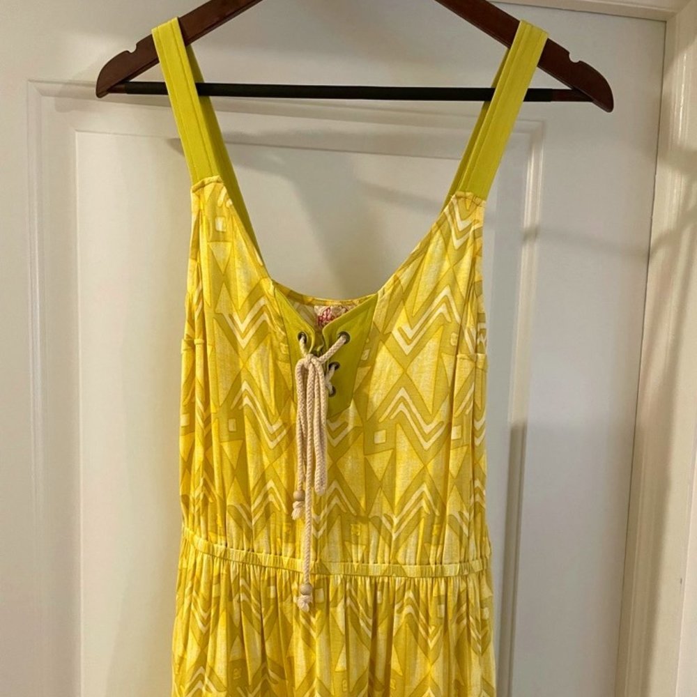 Plenty size Small yellow/green geometric tank top